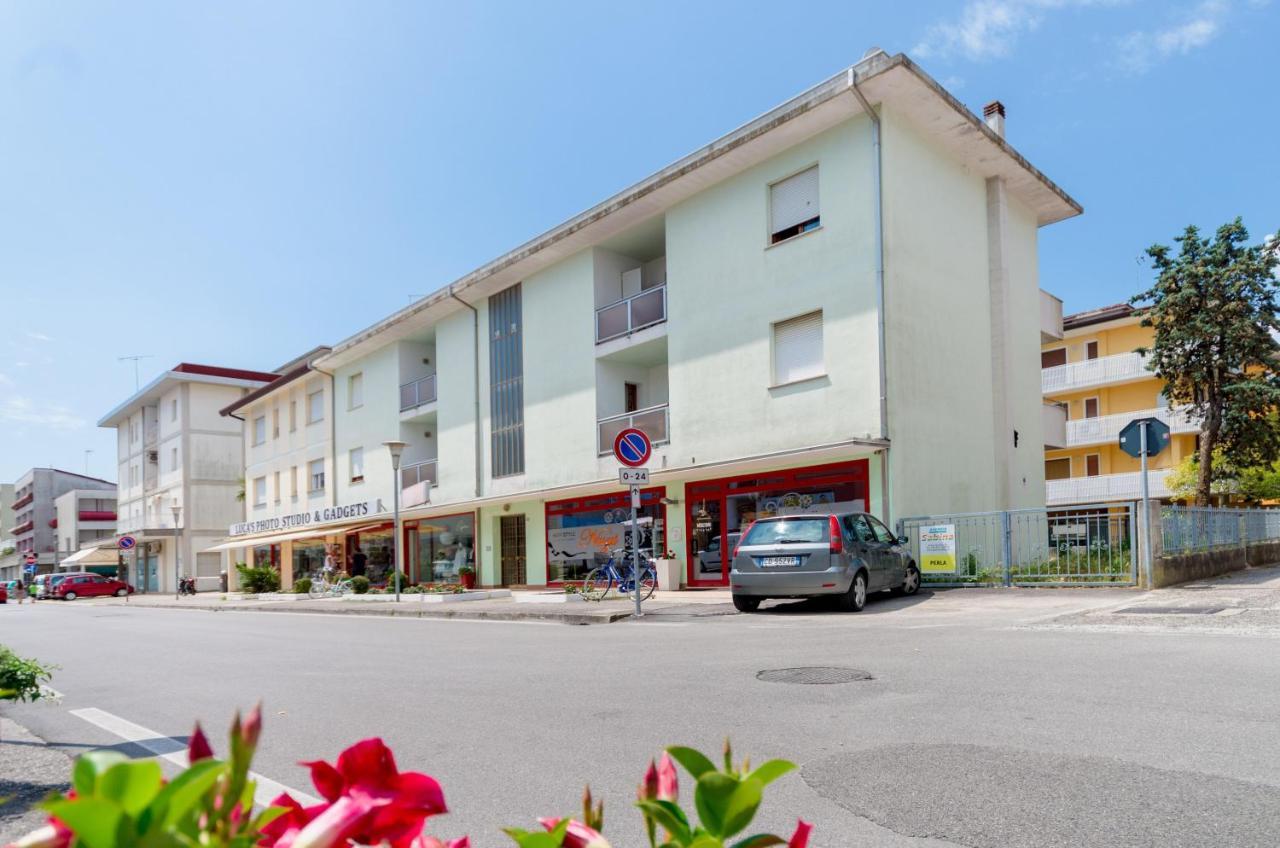 Perla Villa Bibione Luaran gambar